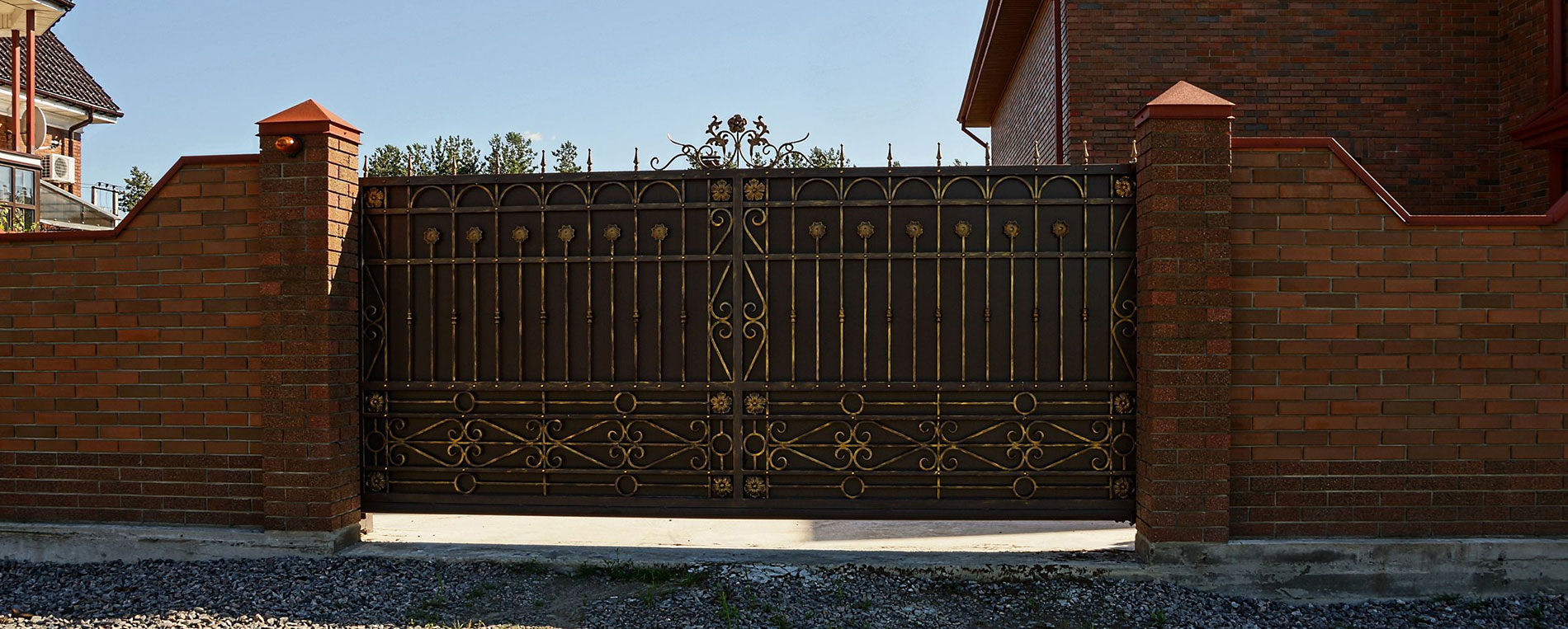 3 Reasons to Hire Gate Repair Professionals